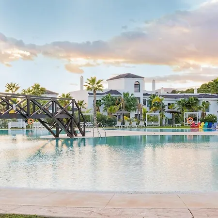 Apartment Luxury 2 Bed With Sea View Estepona